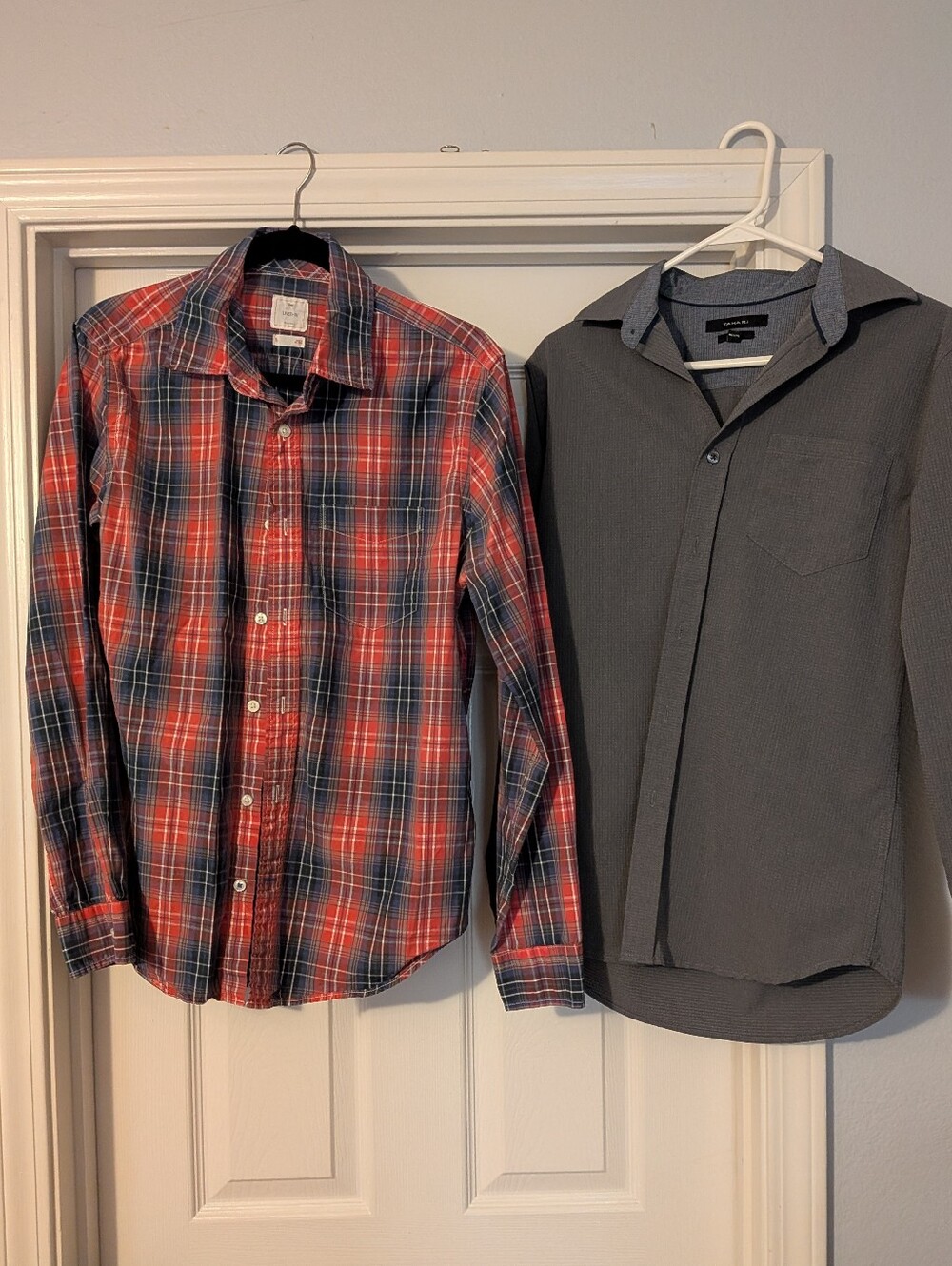 Gap And Tahari Men's Small Button-Up Shirts (Two)